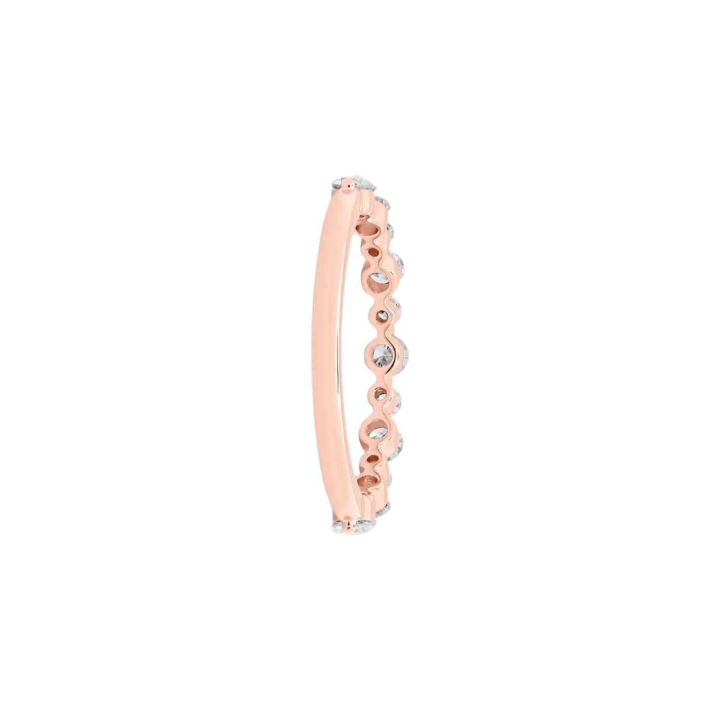 Shared Prong Alternating Diamond Ring