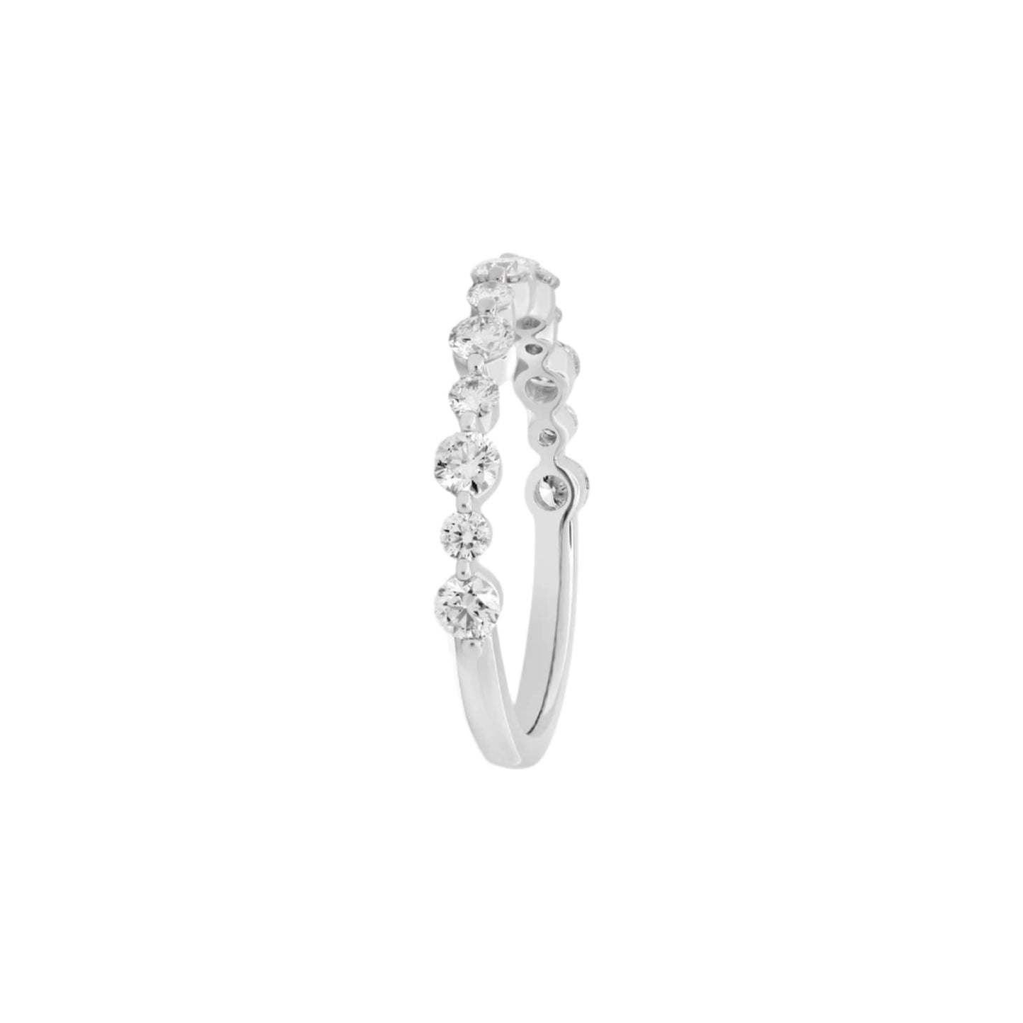 Shared Prong Alternating Diamond Ring