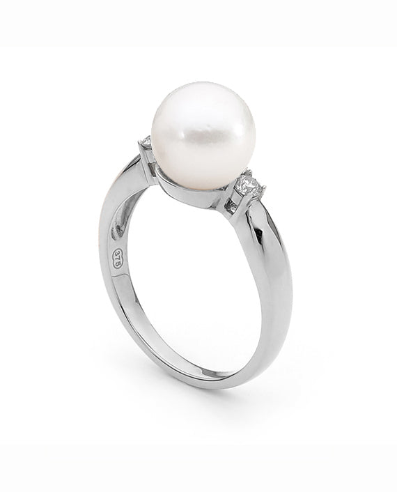 THE BALLERINA RING - 9ct WG white FWP ring DİAMOND