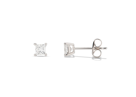 9KWG LG Princess Cut Diamond Earring