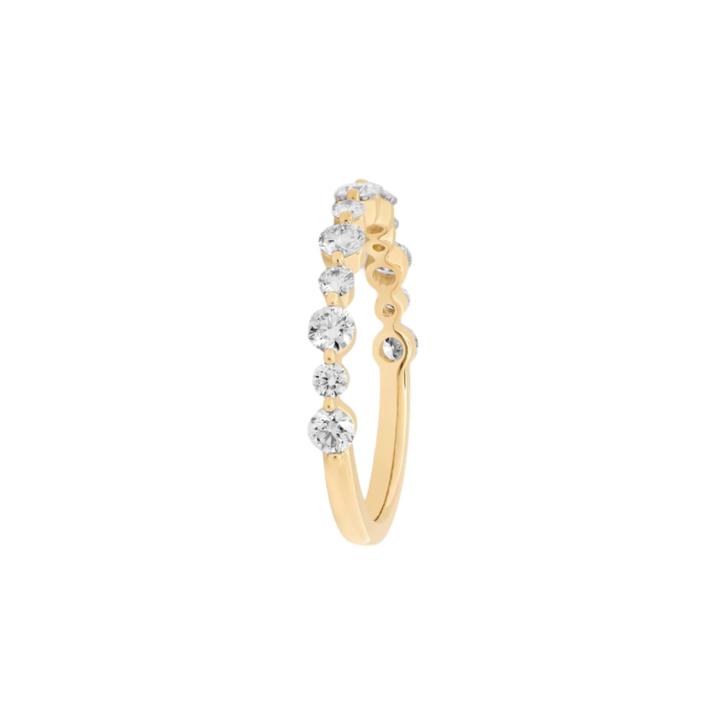 Shared Prong Alternating Diamond Ring